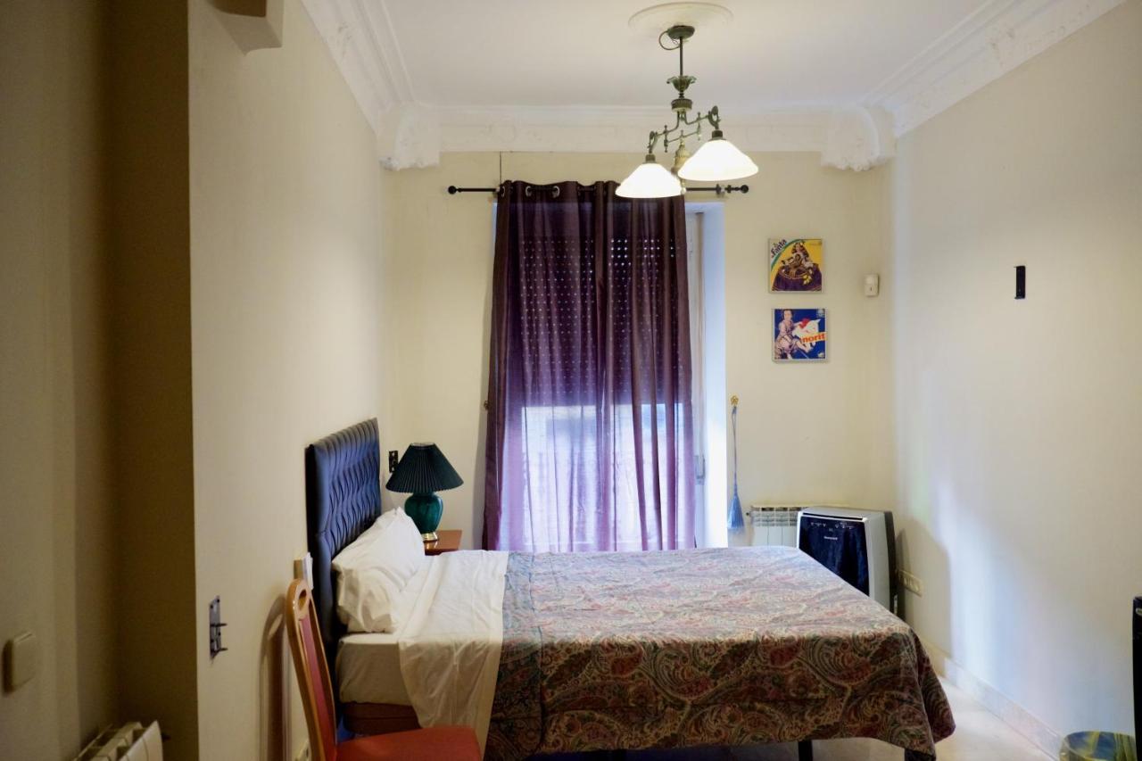 Bookingham ★Apartaments & Suites Мадрид Экстерьер фото